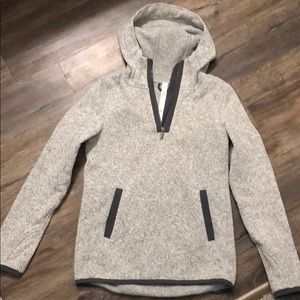 Lululemon grey pullover